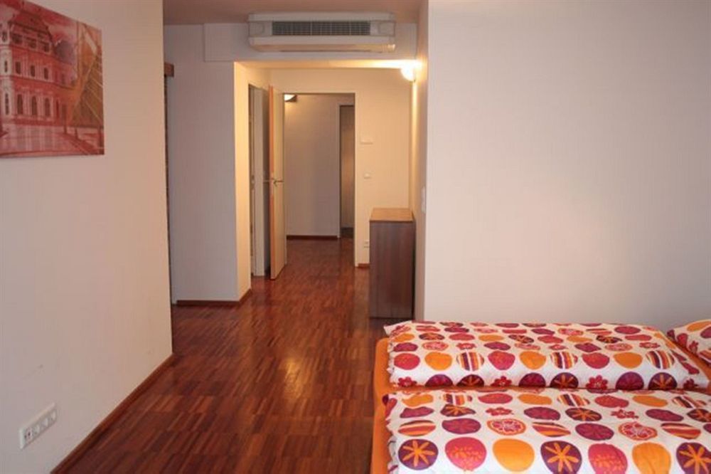 Royal Living Apartments Vienne Extérieur photo